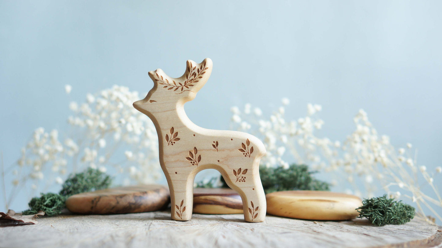 Wooden deer figurine set (3 pcs) - Fawn wooden figurine - Forest animals figurines set - Wooden figurine nursery decor - Made in the U.S.A