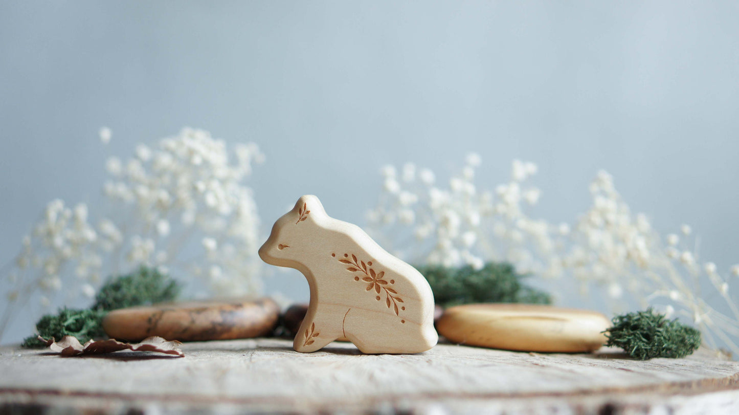 Wooden bear figurine set (4 pcs) - Forest animals figurines set - Wooden figurine nursery decor - Made in the U.S.A