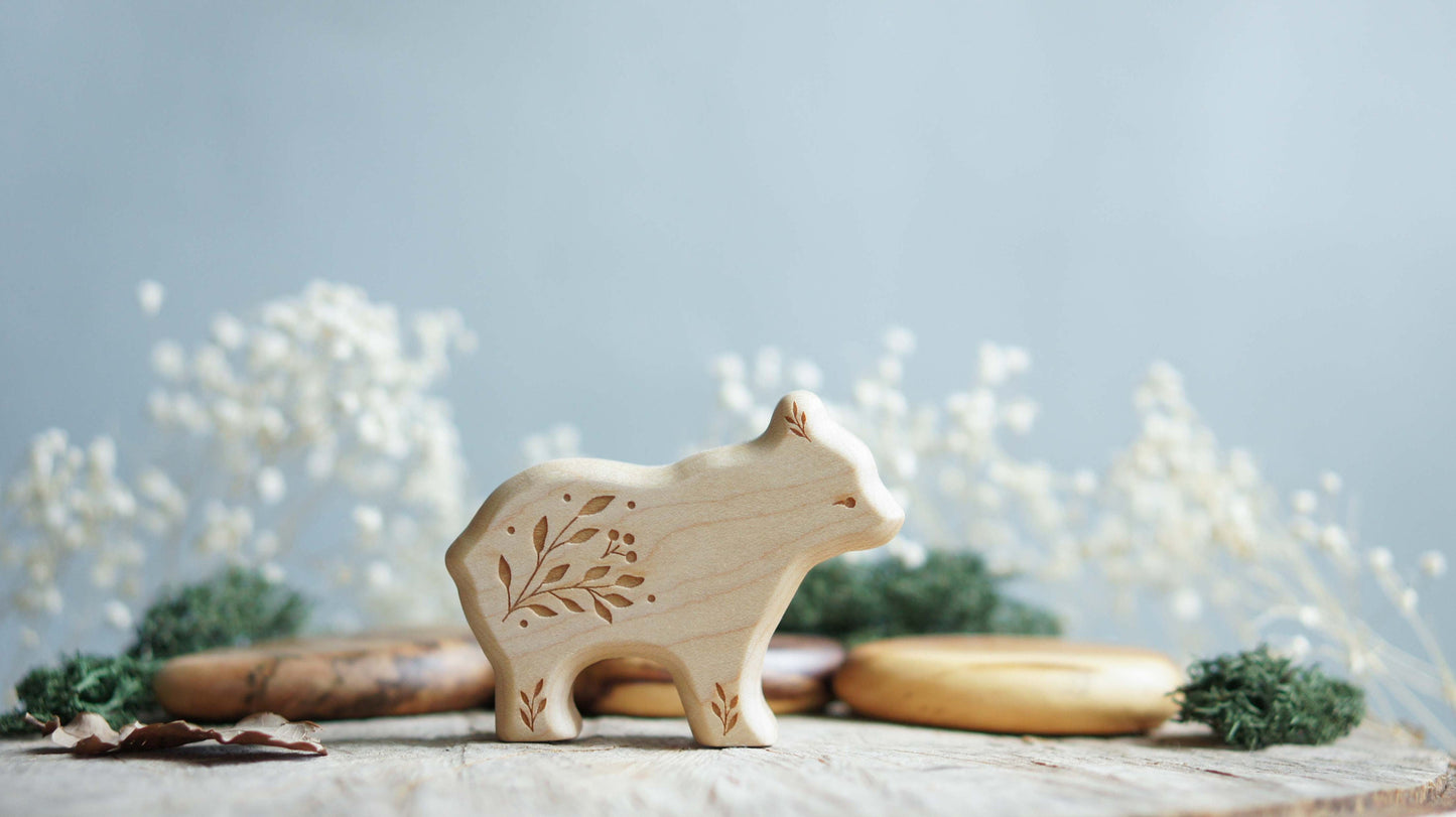 Wooden bear figurine set (4 pcs) - Forest animals figurines set - Wooden figurine nursery decor - Made in the U.S.A